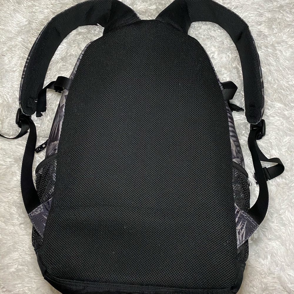 PINK Backpack - Picture 7 of 8